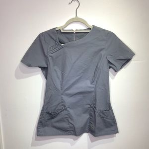 Jaanuu Asymmetric Gray Short Sleeve Scrub Top Size XS